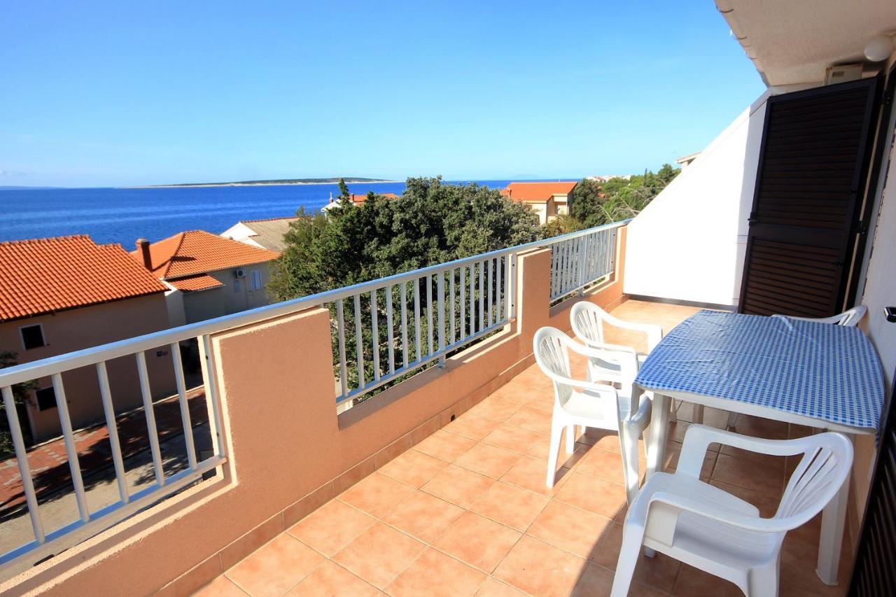 Apartments And Rooms By The Sea Mandre, Pag - 3557 Kolan Exterior foto