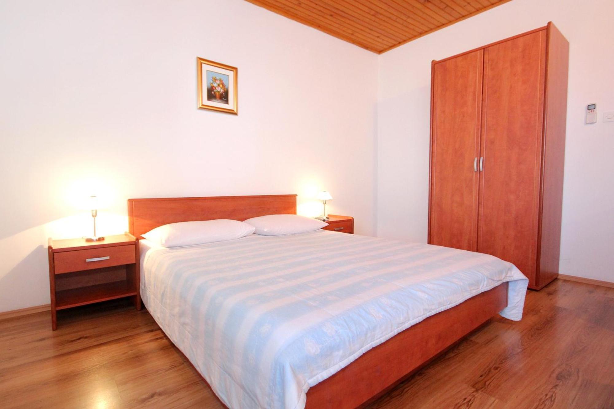 Apartments And Rooms By The Sea Mandre, Pag - 3557 Kolan Cameră foto